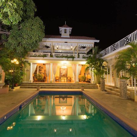 Eden Gardens Wellness Resort & Spa Кінгстон Екстер'єр фото