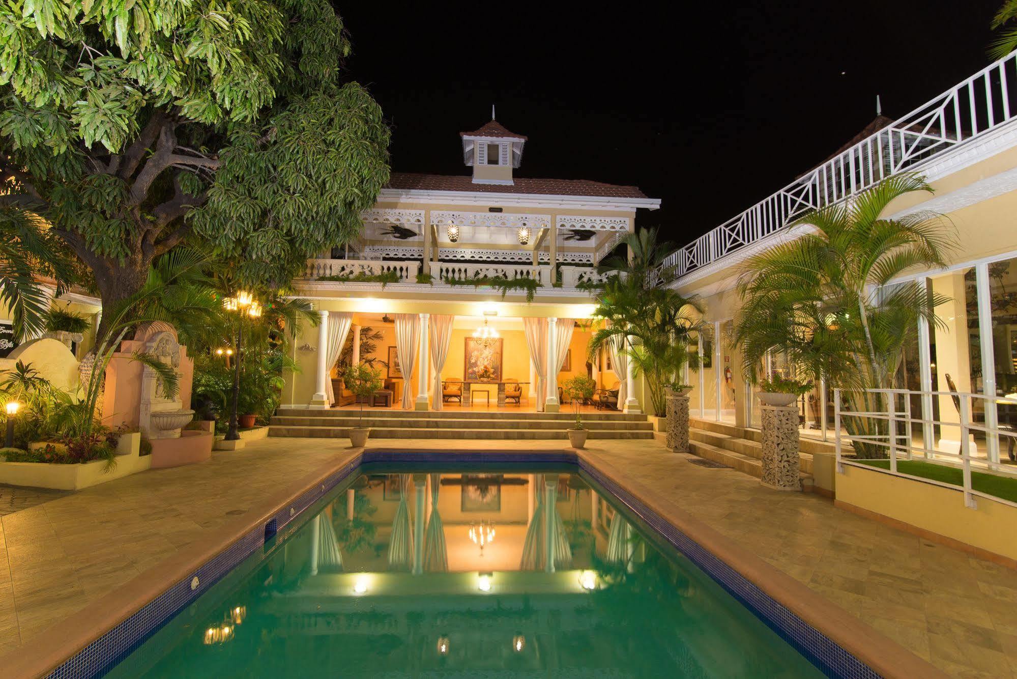 Eden Gardens Wellness Resort & Spa Кінгстон Екстер'єр фото