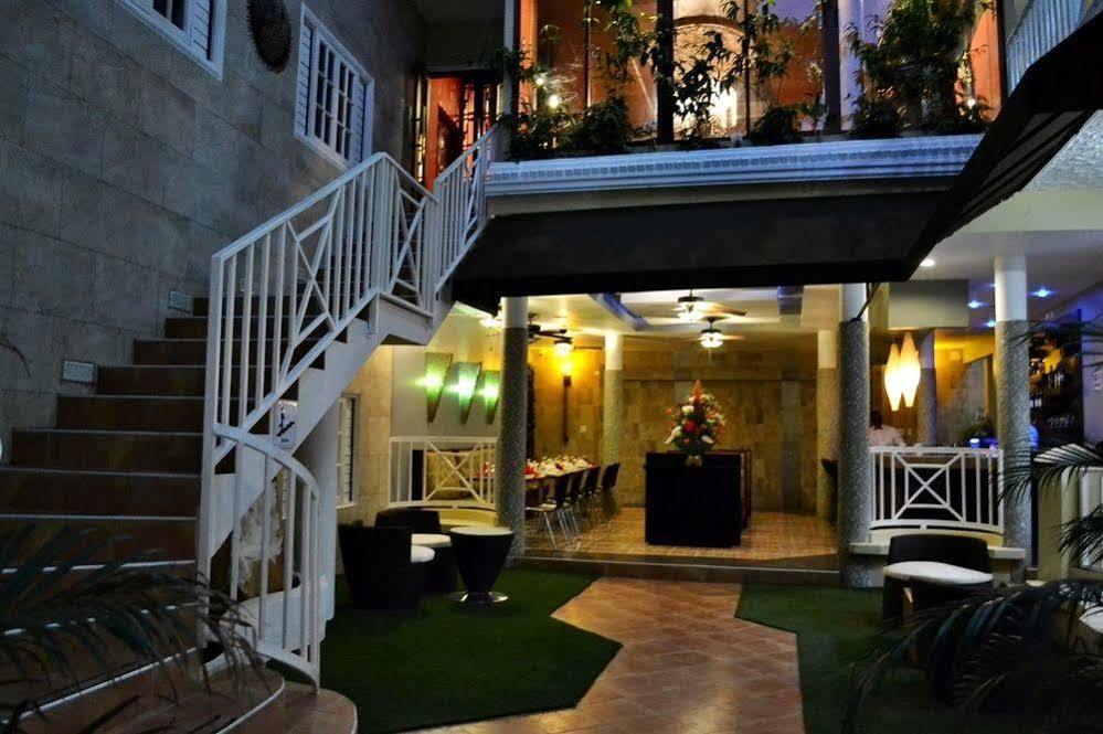 Eden Gardens Wellness Resort & Spa Кінгстон Екстер'єр фото